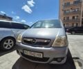 Серый Опель Мерива, объемом двигателя 1.6 л и пробегом 248 тыс. км за 3891 $, фото 1 на Automoto.ua