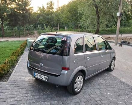 Сірий Опель Меріва, об'ємом двигуна 1.6 л та пробігом 267 тис. км за 5600 $, фото 1 на Automoto.ua