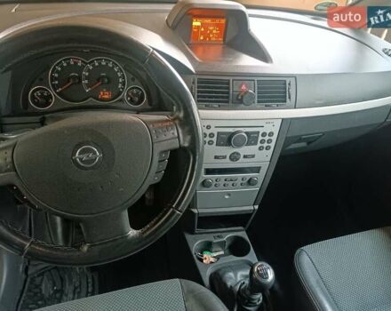 Опель Мерива 2009 в Киеве на Automoto.ua Серый Опель Мерива, объемом двигателя 1.7 л и пробегом 214 тыс. км за 5000 $, фото 15 на Automoto.ua