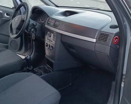 Серый Опель Мерива, объемом двигателя 1.4 л и пробегом 182 тыс. км за 5600 $, фото 6 на Automoto.ua