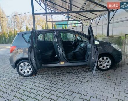 Сірий Опель Меріва, об'ємом двигуна 1.25 л та пробігом 209 тис. км за 5999 $, фото 9 на Automoto.ua