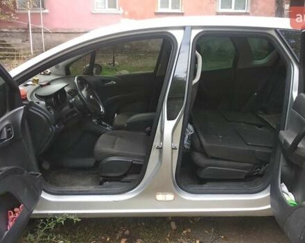 Серый Опель Мерива, объемом двигателя 1.7 л и пробегом 223 тыс. км за 6300 $, фото 8 на Automoto.ua