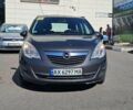 Серый Опель Мерива, объемом двигателя 1.36 л и пробегом 244 тыс. км за 7000 $, фото 13 на Automoto.ua