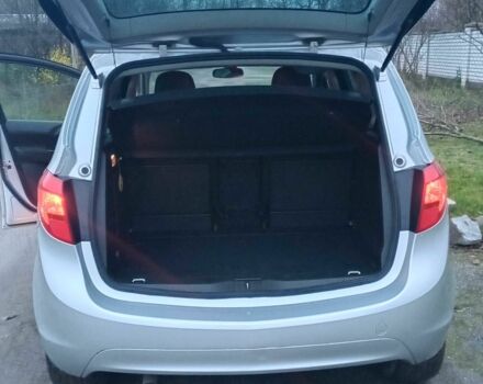 Сірий Опель Меріва, об'ємом двигуна 1.7 л та пробігом 135 тис. км за 7500 $, фото 9 на Automoto.ua