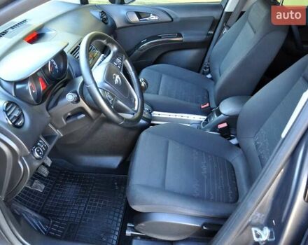 Серый Опель Мерива, объемом двигателя 1.69 л и пробегом 197 тыс. км за 6200 $, фото 15 на Automoto.ua