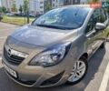 Серый Опель Мерива, объемом двигателя 1.4 л и пробегом 150 тыс. км за 6800 $, фото 1 на Automoto.ua