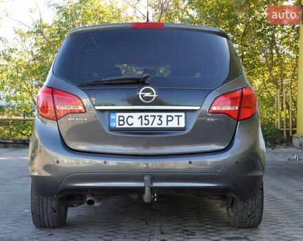 Серый Опель Мерива, объемом двигателя 1.69 л и пробегом 197 тыс. км за 6200 $, фото 10 на Automoto.ua