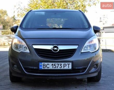 Серый Опель Мерива, объемом двигателя 1.69 л и пробегом 197 тыс. км за 6200 $, фото 4 на Automoto.ua