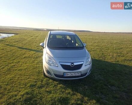 Сірий Опель Меріва, об'ємом двигуна 1.7 л та пробігом 295 тис. км за 6500 $, фото 7 на Automoto.ua