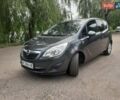 Серый Опель Мерива, объемом двигателя 1.36 л и пробегом 169 тыс. км за 8400 $, фото 1 на Automoto.ua