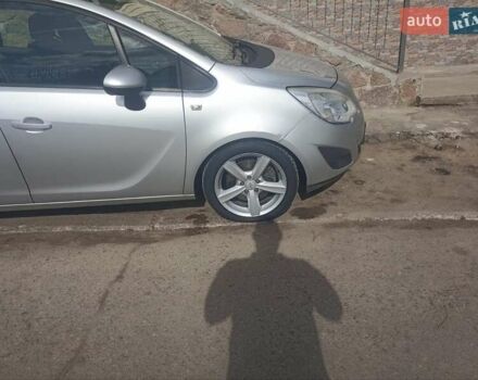 Сірий Опель Меріва, об'ємом двигуна 1.7 л та пробігом 295 тис. км за 6500 $, фото 14 на Automoto.ua