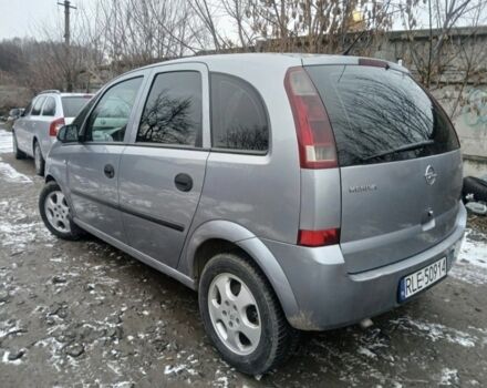 Серый Опель Мерива, объемом двигателя 1.7 л и пробегом 321 тыс. км за 1000 $, фото 1 на Automoto.ua