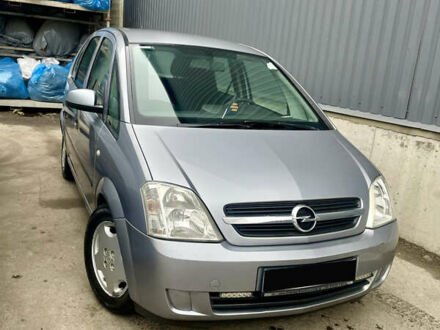 Сірий Опель Меріва, об'ємом двигуна 1.6 л та пробігом 210 тис. км за 4400 $, фото 1 на Automoto.ua