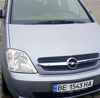 Сірий Опель Меріва, об'ємом двигуна 1.6 л та пробігом 156 тис. км за 5300 $, фото 1 на Automoto.ua