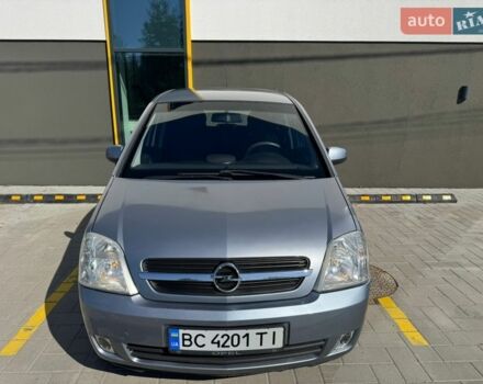 Серый Опель Мерива, объемом двигателя 1.8 л и пробегом 221 тыс. км за 3900 $, фото 1 на Automoto.ua