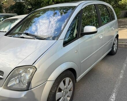 Сірий Опель Меріва, об'ємом двигуна 1.6 л та пробігом 227 тис. км за 3900 $, фото 1 на Automoto.ua
