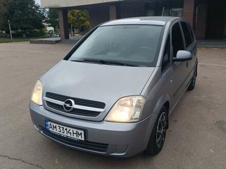 Опель Мерива 2003 в Черняхове на Automoto.ua Серый Опель Мерива, объемом двигателя 1.6 л и пробегом 219 тыс. км за 4400 $, фото 1 на Automoto.ua