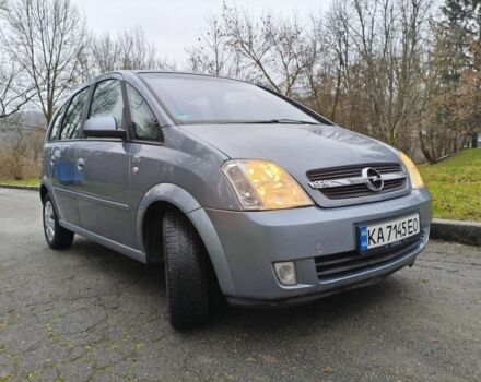 Сірий Опель Меріва, об'ємом двигуна 1.6 л та пробігом 158 тис. км за 3999 $, фото 1 на Automoto.ua