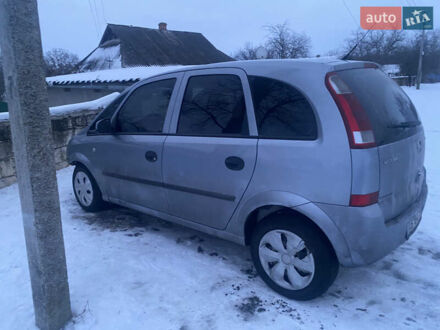 Серый Опель Мерива, объемом двигателя 1.7 л и пробегом 300 тыс. км за 2750 $, фото 1 на Automoto.ua