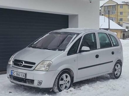 Сірий Опель Меріва, об'ємом двигуна 1.6 л та пробігом 161 тис. км за 2999 $, фото 1 на Automoto.ua