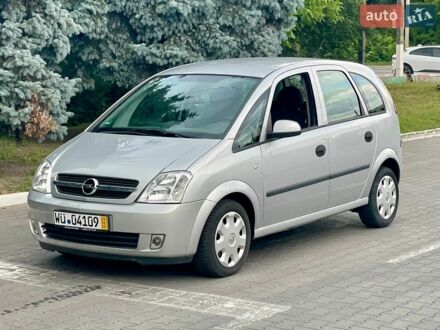 Сірий Опель Меріва, об'ємом двигуна 1.6 л та пробігом 107 тис. км за 4500 $, фото 1 на Automoto.ua