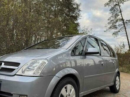 Опель Меріва 2004 у Полонном на Automoto.ua Сірий Опель Меріва, об'ємом двигуна 1.69 л та пробігом 262 тис. км за 3900 $, фото 1 на Automoto.ua