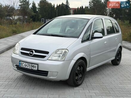 Сірий Опель Меріва, об'ємом двигуна 1.6 л та пробігом 350 тис. км за 3700 $, фото 1 на Automoto.ua