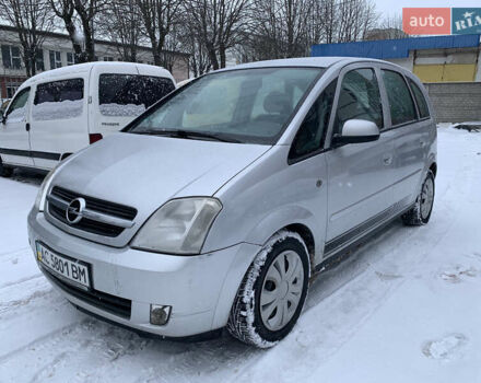 Серый Опель Мерива, объемом двигателя 1.36 л и пробегом 198 тыс. км за 3250 $, фото 1 на Automoto.ua