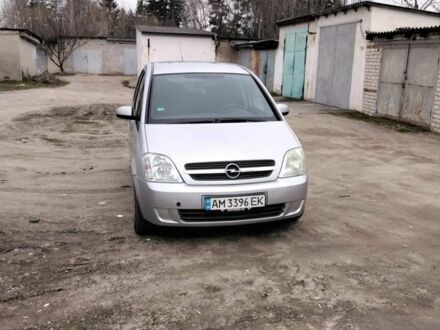 Сірий Опель Меріва, об'ємом двигуна 1.6 л та пробігом 235 тис. км за 4348 $, фото 1 на Automoto.ua