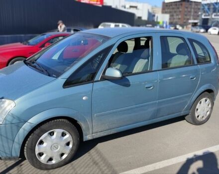 Сірий Опель Меріва, об'ємом двигуна 1.6 л та пробігом 246 тис. км за 4500 $, фото 1 на Automoto.ua