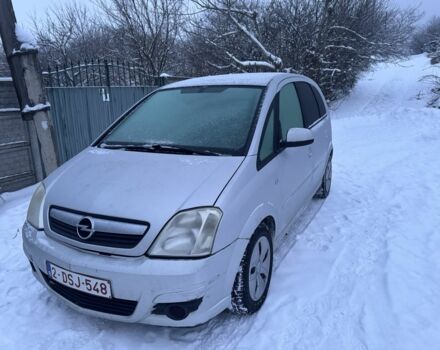 Серый Опель Мерива, объемом двигателя 1.4 л и пробегом 242 тыс. км за 1200 $, фото 1 на Automoto.ua