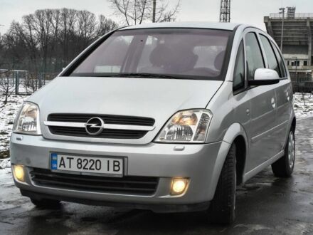 Серый Опель Мерива, объемом двигателя 1.4 л и пробегом 160 тыс. км за 3550 $, фото 1 на Automoto.ua