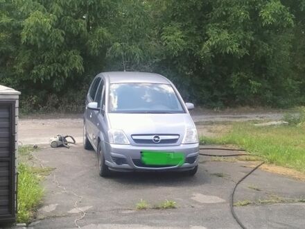 Опель Мерива 2006 в Каменское - Днепродзержинск на Automoto.ua Серый Опель Мерива, объемом двигателя 0 л и пробегом 190 тыс. км за 3200 $, фото 1 на Automoto.ua