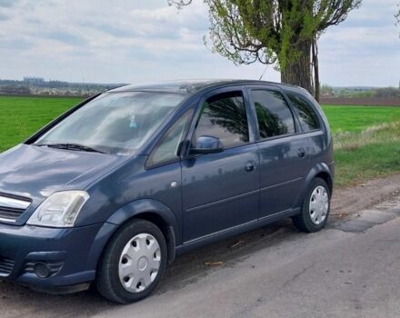 Серый Опель Мерива, объемом двигателя 1.6 л и пробегом 210 тыс. км за 4600 $, фото 1 на Automoto.ua