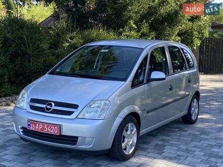 Сірий Опель Меріва, об'ємом двигуна 1.6 л та пробігом 126 тис. км за 5000 $, фото 1 на Automoto.ua