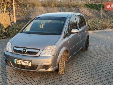 Серый Опель Мерива, объемом двигателя 1.6 л и пробегом 298 тыс. км за 4300 $, фото 1 на Automoto.ua