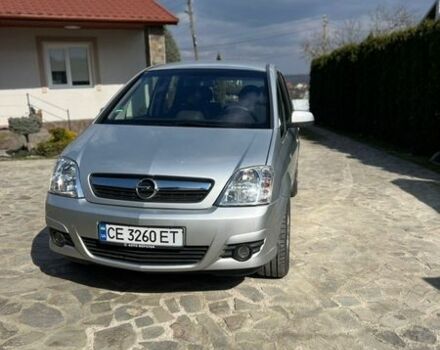 Серый Опель Мерива, объемом двигателя 1.6 л и пробегом 127 тыс. км за 5458 $, фото 1 на Automoto.ua