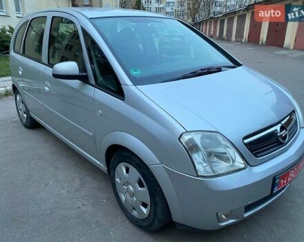 Сірий Опель Меріва, об'ємом двигуна 1.6 л та пробігом 199 тис. км за 4699 $, фото 1 на Automoto.ua