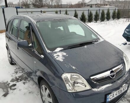 Серый Опель Мерива, объемом двигателя 1.6 л и пробегом 215 тыс. км за 4900 $, фото 1 на Automoto.ua