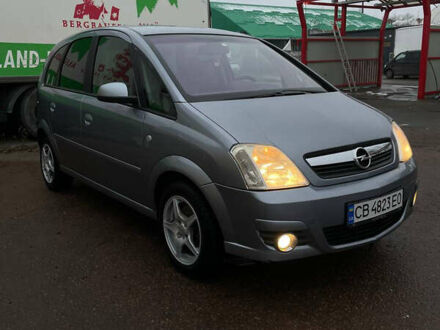 Сірий Опель Меріва, об'ємом двигуна 1.6 л та пробігом 180 тис. км за 5500 $, фото 1 на Automoto.ua