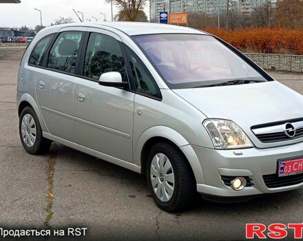 Серый Опель Мерива, объемом двигателя 1.6 л и пробегом 199 тыс. км за 6300 $, фото 1 на Automoto.ua