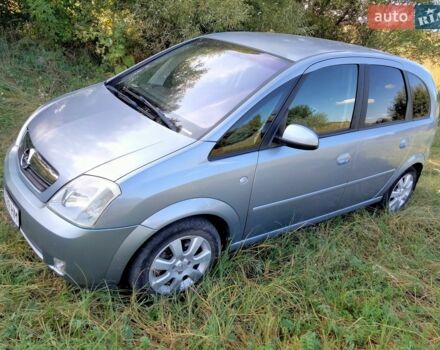Сірий Опель Меріва, об'ємом двигуна 1.8 л та пробігом 228 тис. км за 4200 $, фото 1 на Automoto.ua
