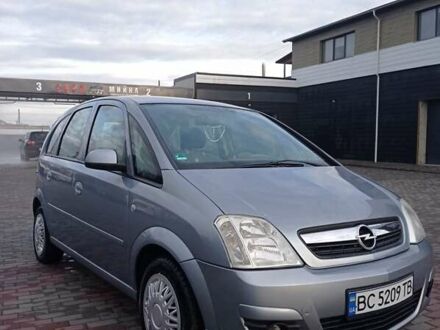 Сірий Опель Меріва, об'ємом двигуна 1.61 л та пробігом 193 тис. км за 4900 $, фото 1 на Automoto.ua