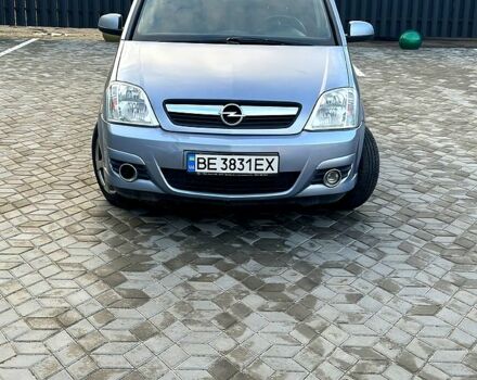 Серый Опель Мерива, объемом двигателя 1.6 л и пробегом 23300 тыс. км за 3700 $, фото 1 на Automoto.ua