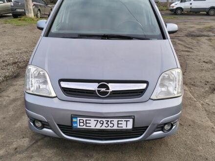 Серый Опель Мерива, объемом двигателя 1.6 л и пробегом 230 тыс. км за 4700 $, фото 1 на Automoto.ua