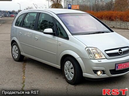 Серый Опель Мерива, объемом двигателя 1.6 л и пробегом 199 тыс. км за 6300 $, фото 1 на Automoto.ua