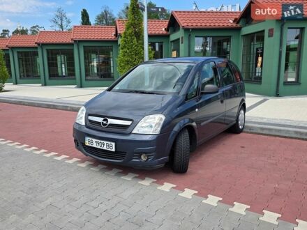 Сірий Опель Меріва, об'ємом двигуна 1.6 л та пробігом 117 тис. км за 4300 $, фото 1 на Automoto.ua