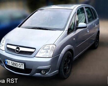 Серый Опель Мерива, объемом двигателя 1.2 л и пробегом 260 тыс. км за 4500 $, фото 1 на Automoto.ua