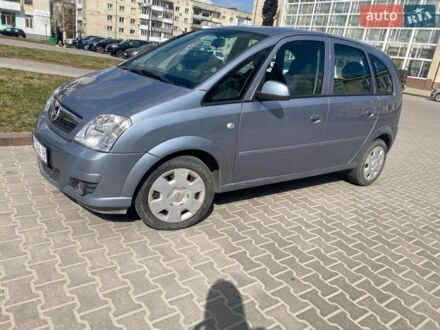 Сірий Опель Меріва, об'ємом двигуна 1.6 л та пробігом 82 тис. км за 5550 $, фото 1 на Automoto.ua