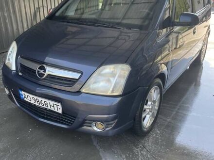 Сірий Опель Меріва, об'ємом двигуна 1.6 л та пробігом 210 тис. км за 3500 $, фото 1 на Automoto.ua